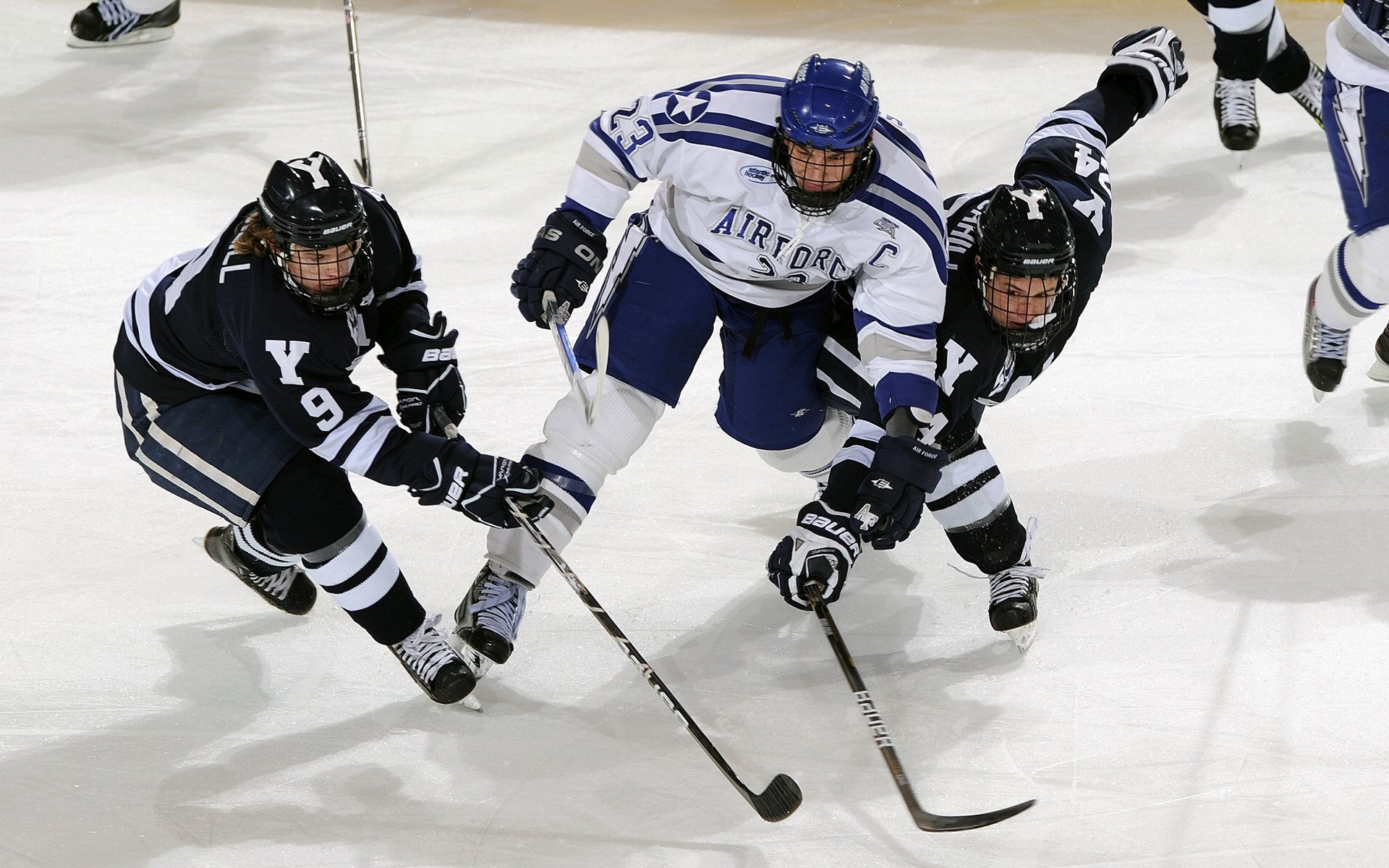 快船防守体系升级，球队表现更有韧性，谁是快船更好的防守球员