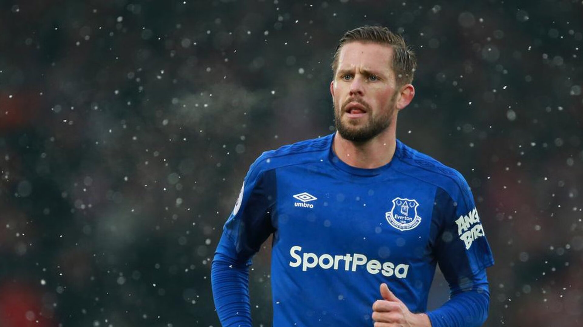 赛后媒体评价我队反应速度快全场保持高强度压迫节奏，赛后反响